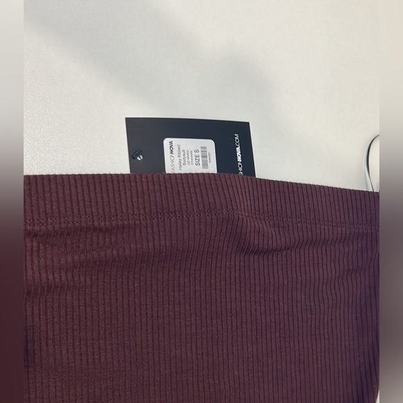 Sleeveless bodysuit - Picture 3 of 3